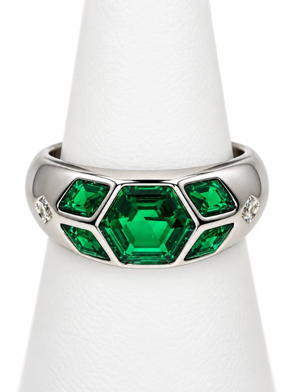 Bomb Party “The Alessia” Lab-Created Emerald Ring – Size 9 – NWT